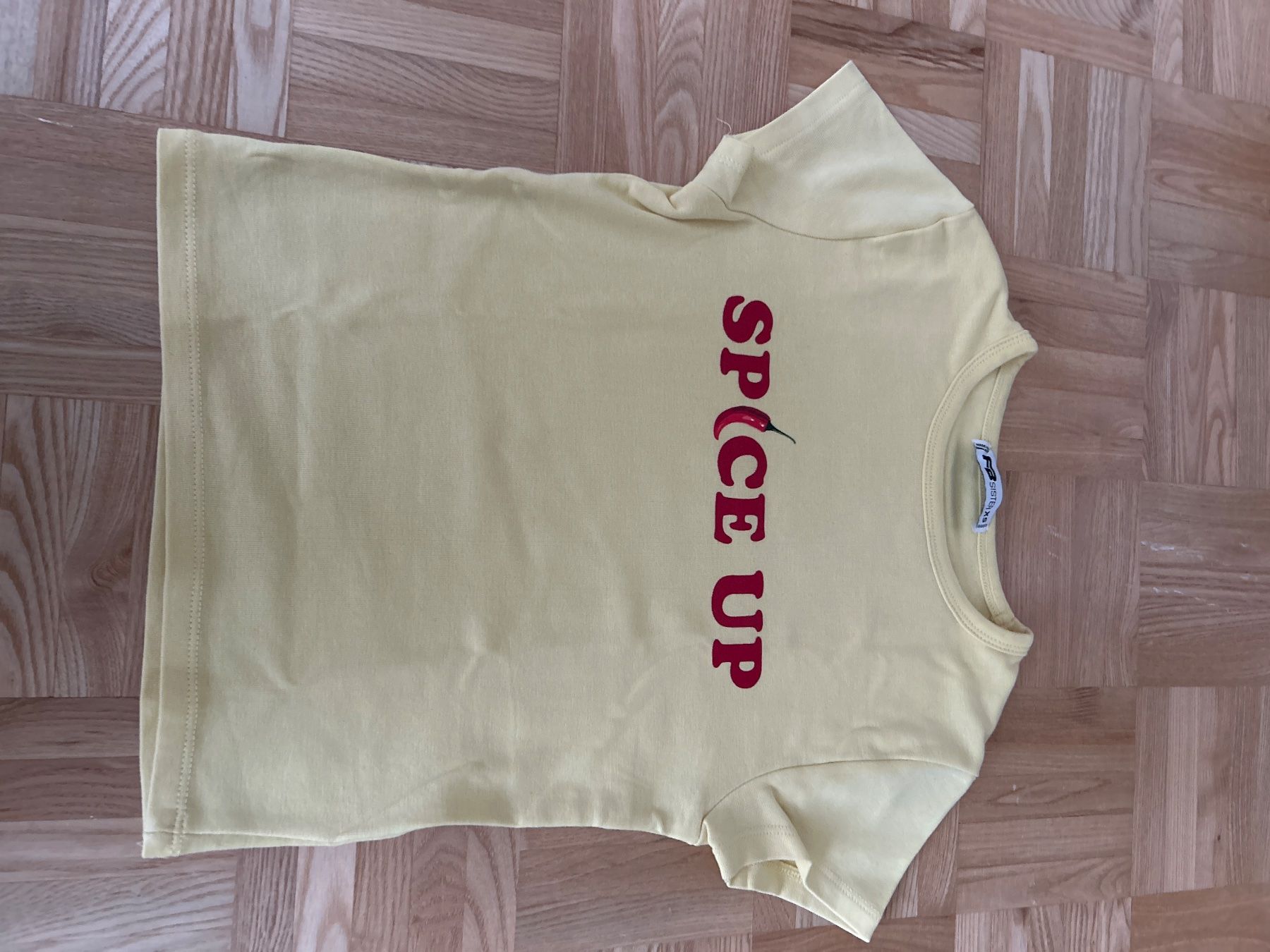 Camicette, T-shirt & Top: Graphic T-Shirt – Nuovo (secondo la descrizione) da Zollikerberg venduto da simonethomasenola 1
