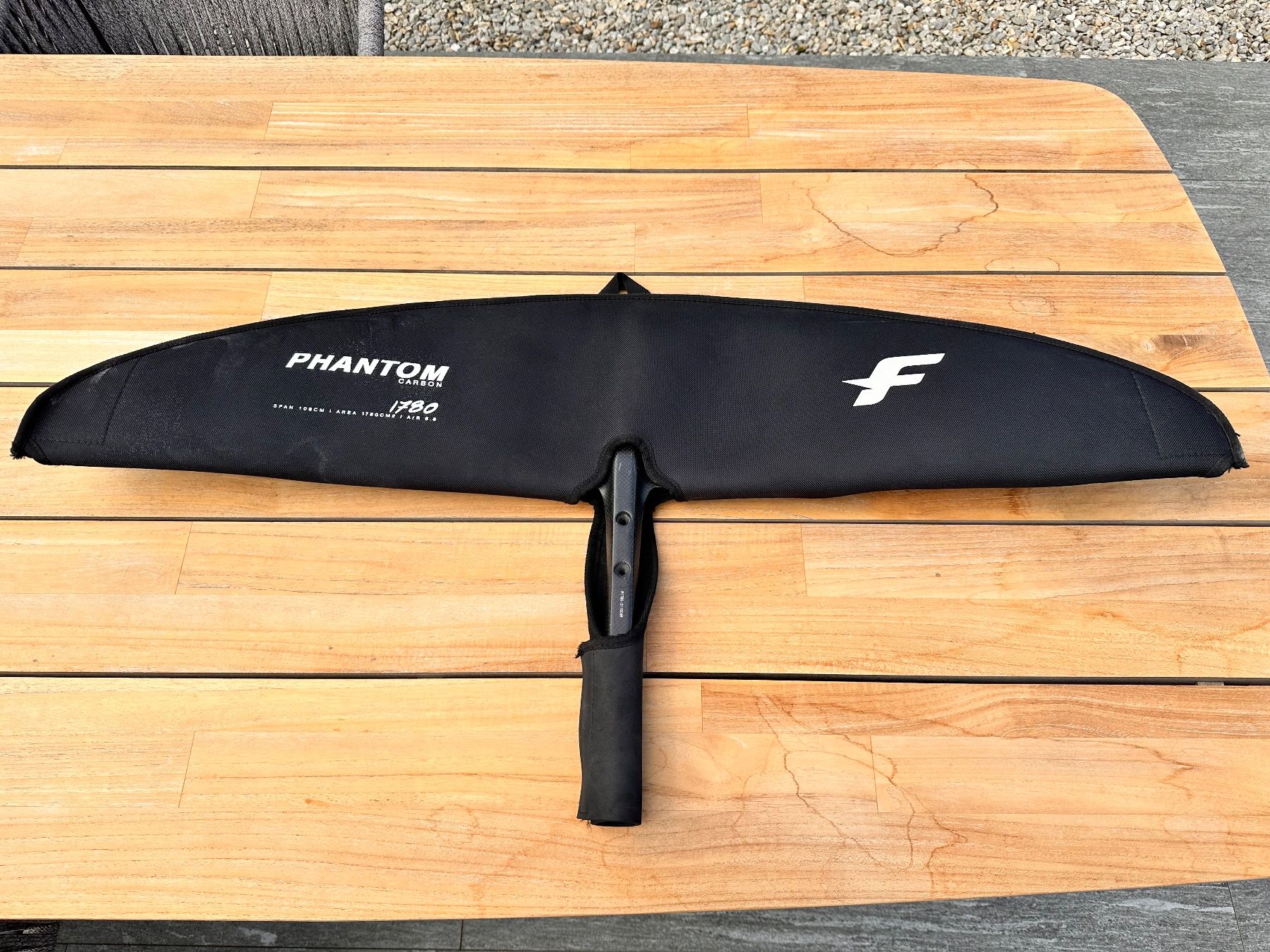 Surfboards & Schwimmbrette: f-one Phantom 1780 Carbon – Gebraucht aus Bergdietikon von Ivankanada
