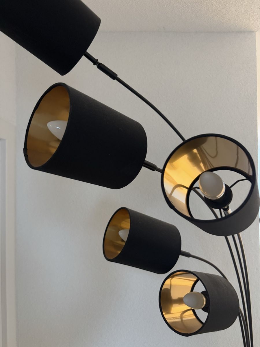 Lampade: Stehleuchte – Usato da Eiken venduto da cha_jx9k 1