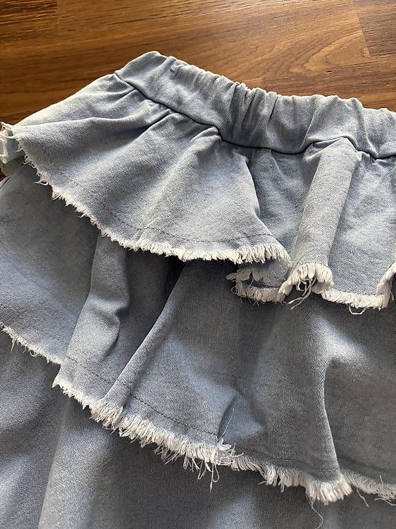 Vestiti & Gonne: Jeansrock NEU! - S – Usato da Zürich venduto da FedeSara 1