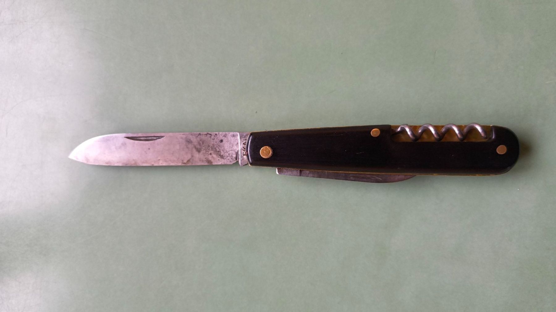 Coltelli tascabile: Antikes Sackmesser von EKA aus Schweden – Usato da Leimiswil venduto da Kallebulli