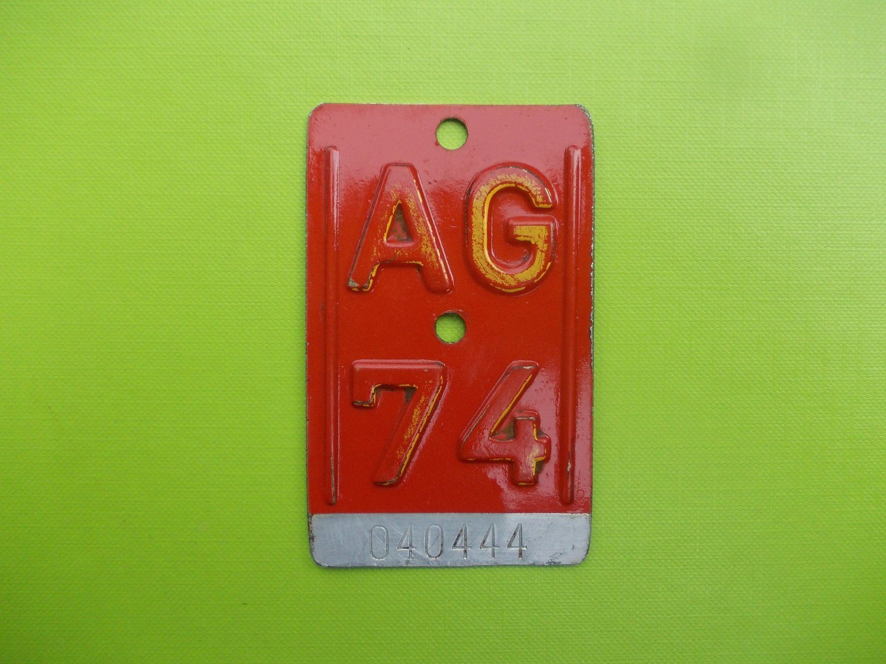 Insegne: Velonummer / Fahrradnummer AG 74 – Usato da Gsteigwiler venduto da HORMIGA21