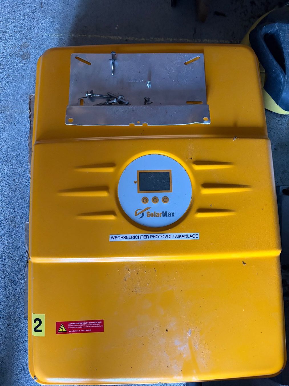 Wechselrichter: Wechselrichter SolarMax 13MT2 – Gebraucht aus Suhr von TwinsJanHu