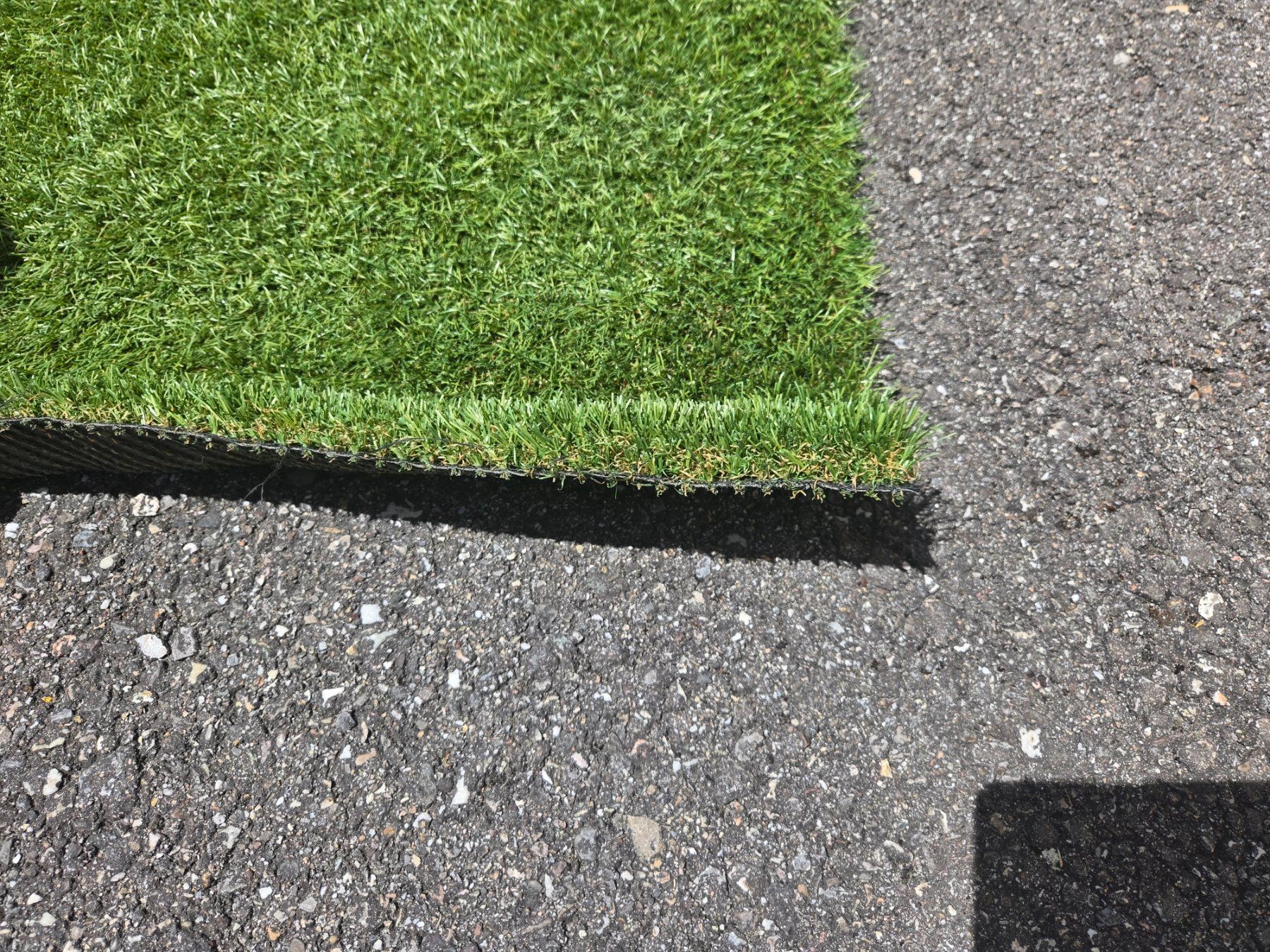 Tappeti: Rasenteppich hochwertig ca. 20m2 – Usato da Kirchberg BE venduto da Cardinal71 1
