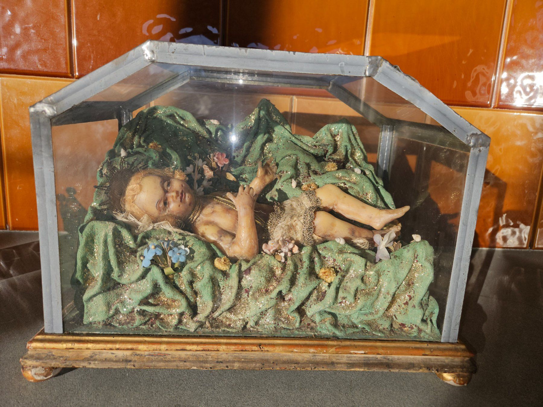 Statuette: Fatschenkind /antik – Usato da Werthenstein venduto da Marsche1
