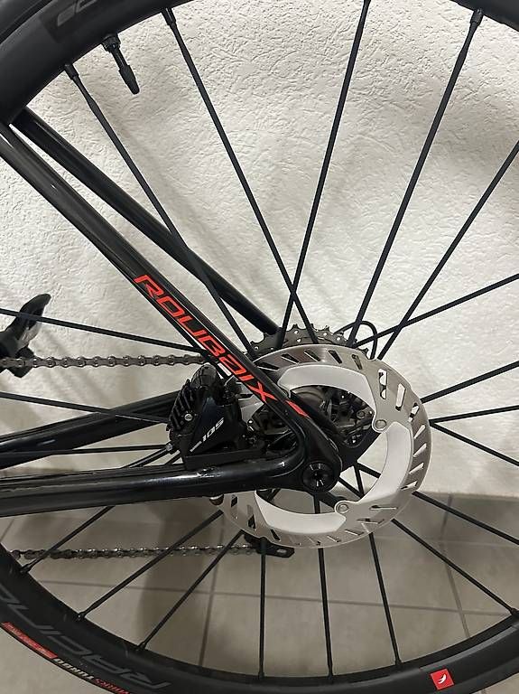 Velos: Specialized Roubaix carbone 54  Shimano 105 – Gebraucht aus Grand-Lancy von cuitcuit97 3