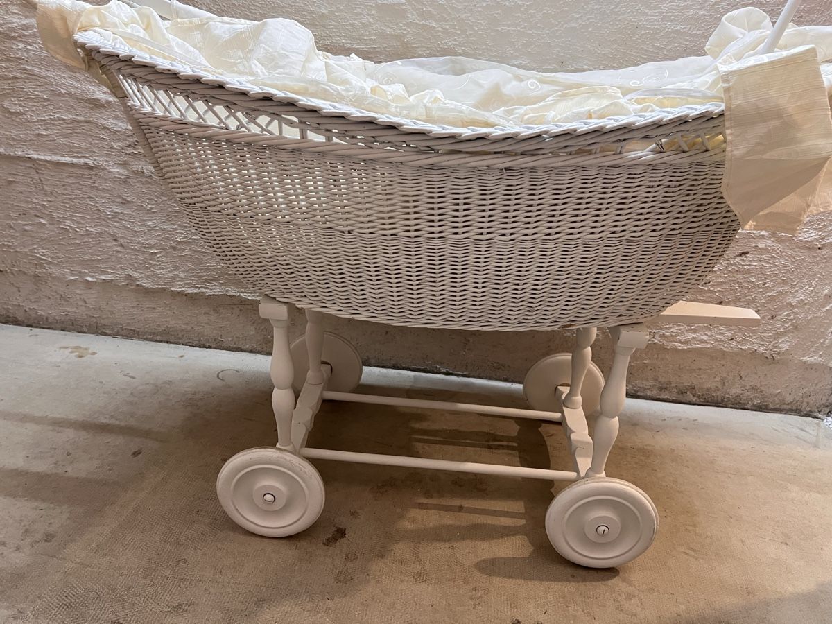 Wiegen & Stubenwagen: Stubenwagen – Gebraucht aus Zürich von Ozean74 2