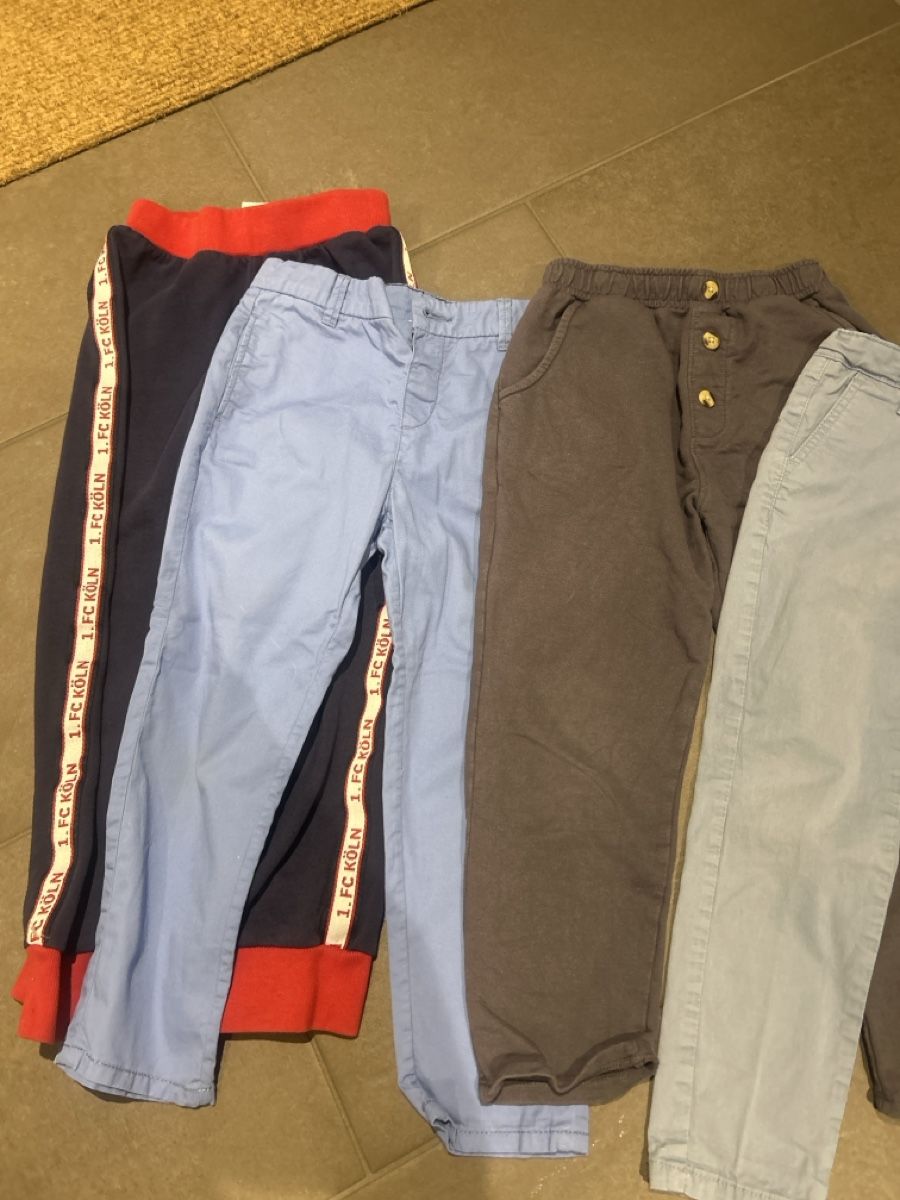 Lotti & Set di vestiti: Hosen Kleiderpaket Junge – Usato da Matzendorf venduto da Fla5 2