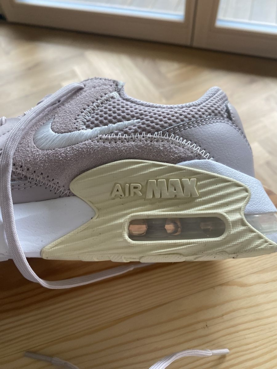Nike Scarpe da donna: Nike Air Max Excee Pink 38 – Usato da Blauen venduto da Baggi 7