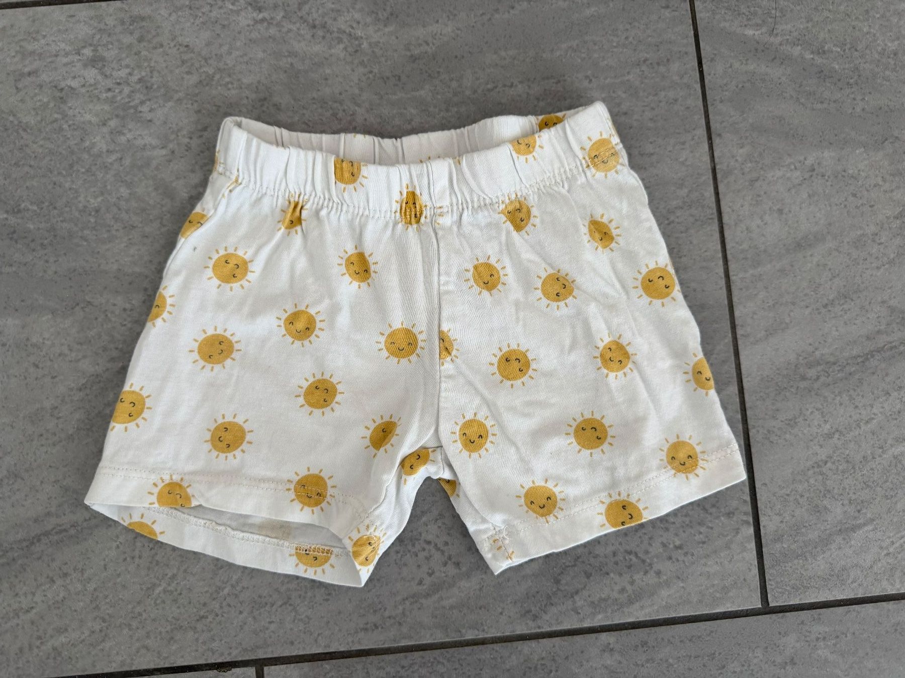 Manor Pantaloni: Shorts - Grösse 68 - Manor – Usato da Bülach venduto da Loredana13
