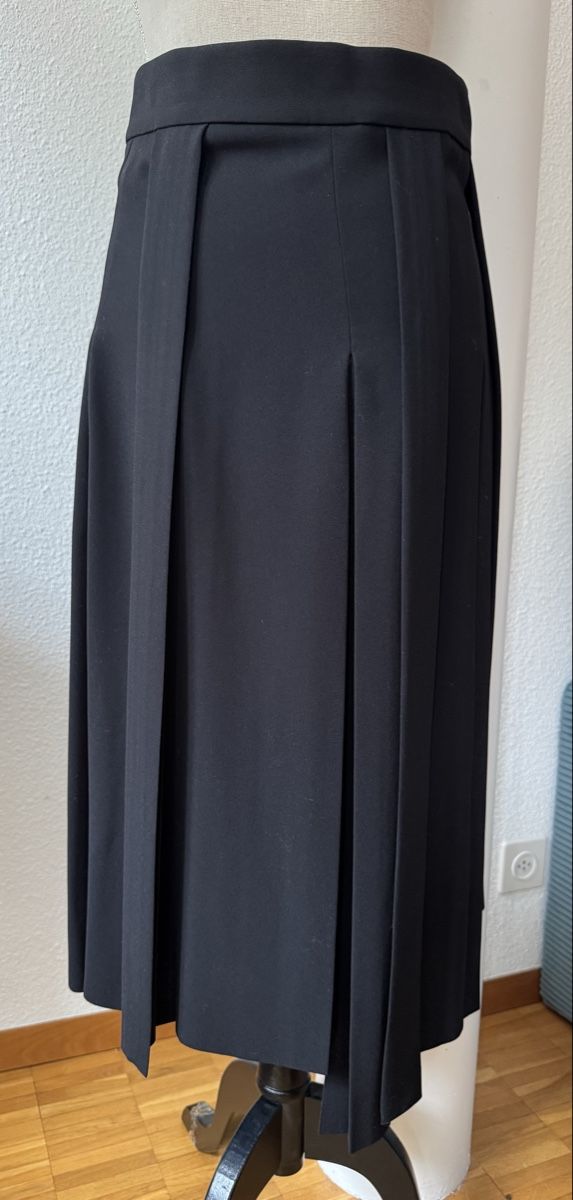 Cos Gonne: Jupe plissée originale COS, taille 36-38, noire – Nuovo (secondo la descrizione) da Morges venduto da sandy069