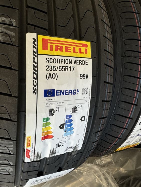 Pirelli 235 55 17