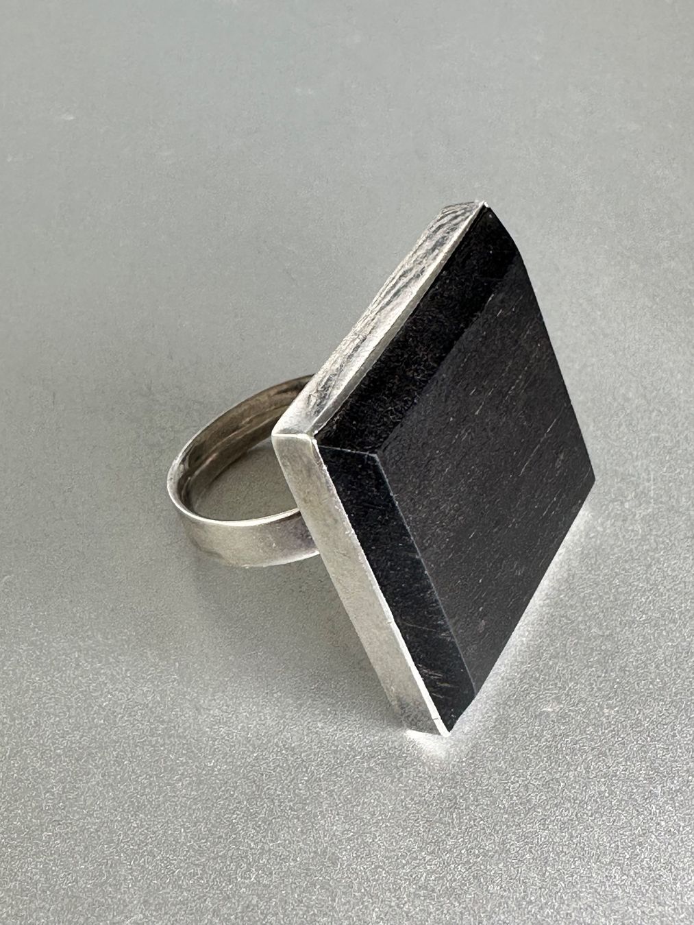 Anelli: Vintage 925 Silber Ring avec Ebenholz – Usato da Onex venduto da Antiqueshow 1