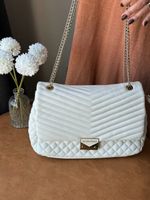 Schöne Valentino Tasche, weiss, neuwertig, mit Staubbeutel