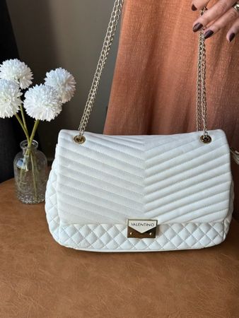 Schöne Valentino Tasche, weiss, neuwertig, mit Staubbeutel