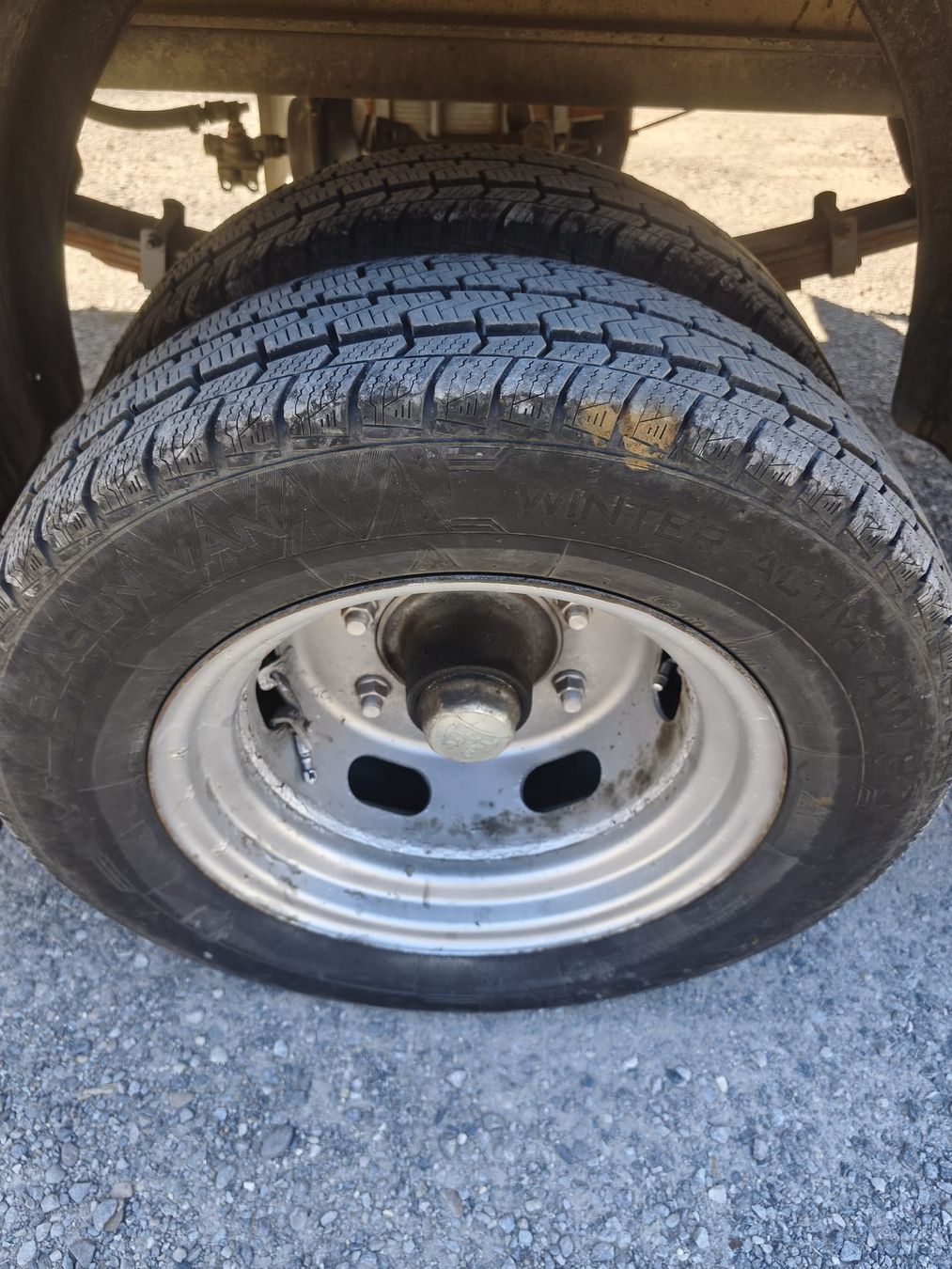 Renault Veicoli commerciali: Renault Master Sattelschlepper Auflieger mit Kran – Usato da Schinznach-dorf venduto da 66schnauzer 3