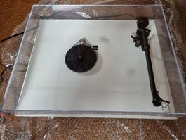 Rega Planar 1 Schallplattenspieler/ ohne Glasplattenteller