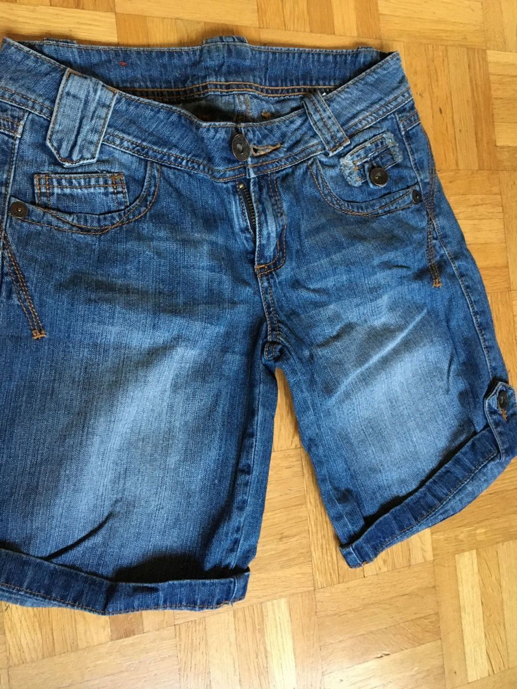 Pantaloni: Shorts 32 – Usato da Arth venduto da Vrecam51