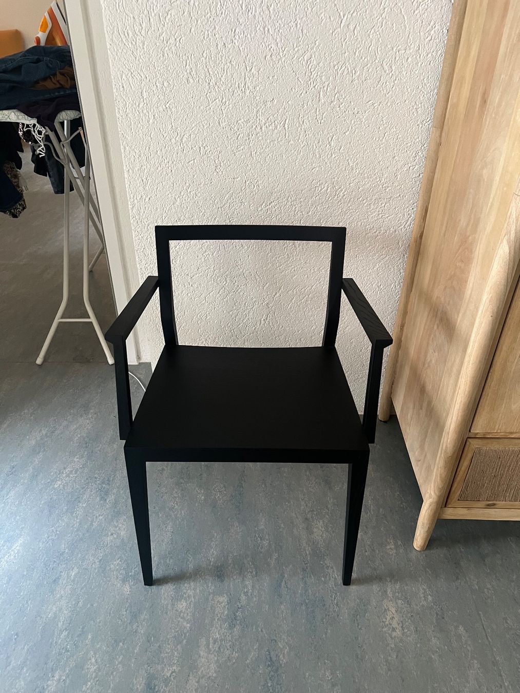 Sedie: Designerstuhl Mint Chair Ghost Plus – Usato da Herrenschwanden venduto da Bla_22