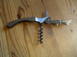 Kellnermesser von ERNESTO, Metall m.eine 3-in-1-Konstruktion