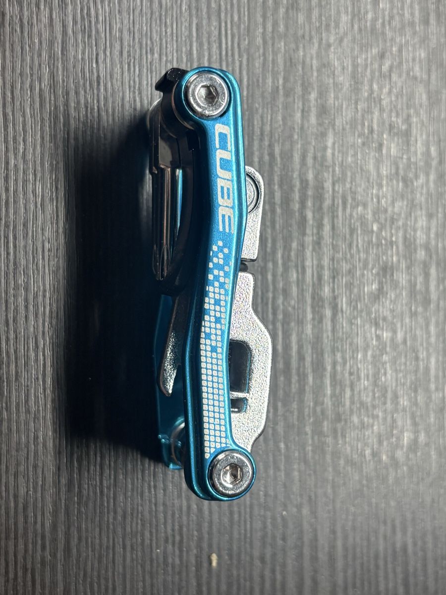 Tutti gli attrezzi: Cube Multitool Fahrradwerkzeug Neuwertig – Nuovo (secondo la descrizione) da Döttingen venduto da magurobox_14 1