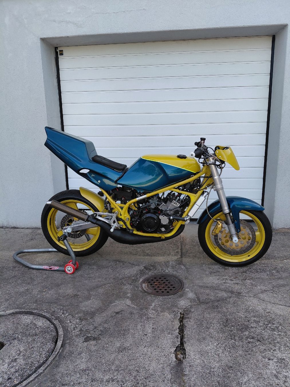 Yamaha Altro: Yamaha RD 350/250 YPVS – Usato da Bolken venduto da crf250peter