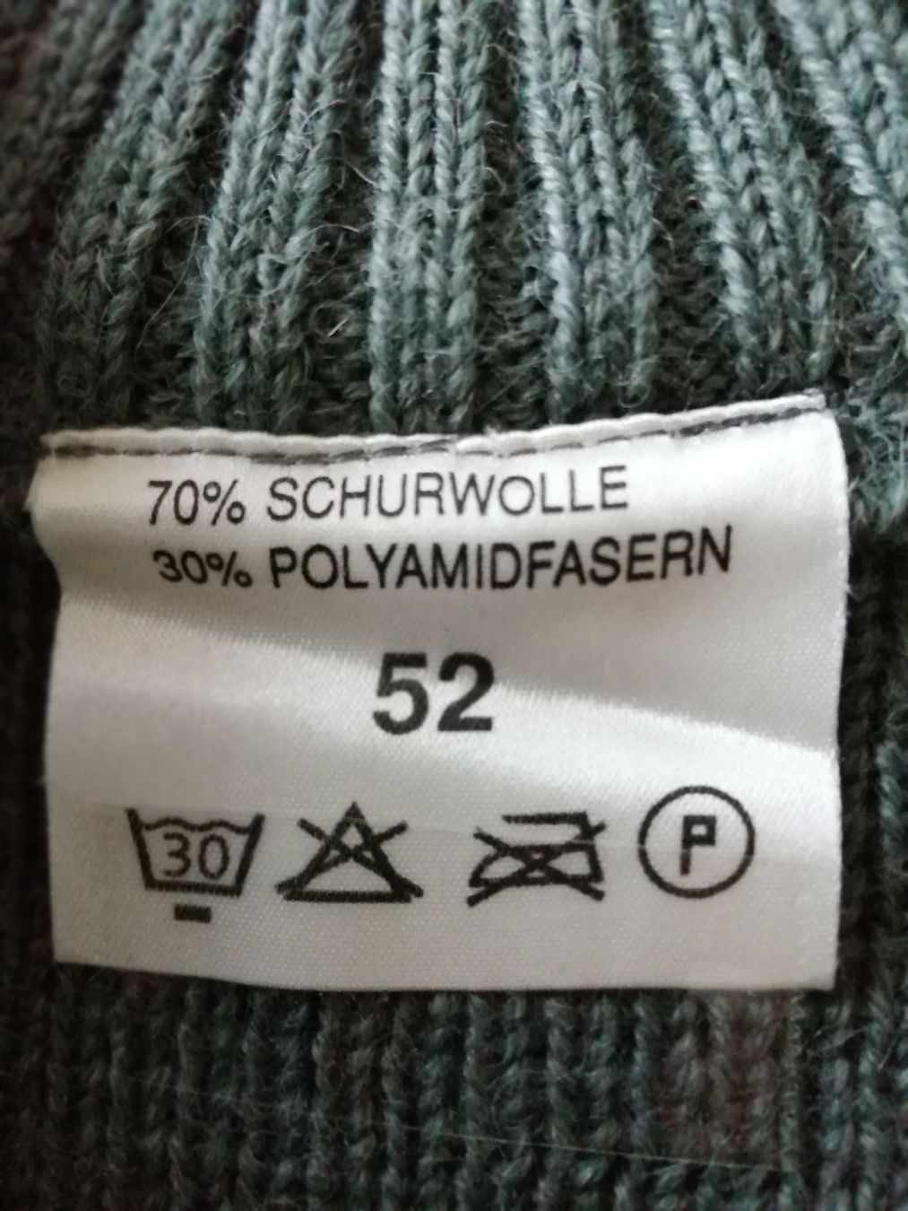Maglioni & Felpe: Herren Pullover grau mit Reissverschluss Grösse 52 – Usato da Honau venduto da holunder3 4