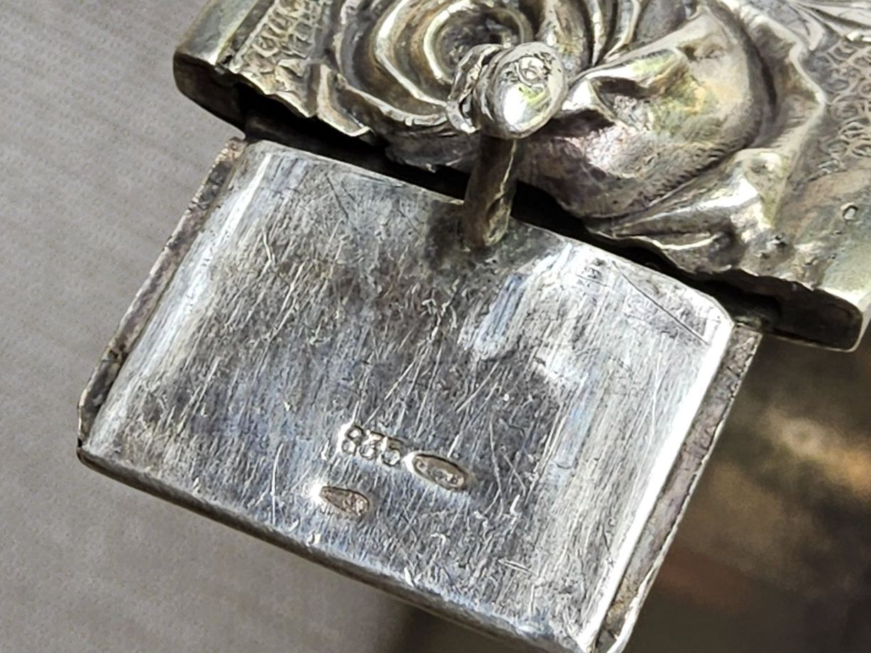 Bracciali & Braccialetti: Silber 835 Viktorianischer Armreif mit Rosen Repoussé – Usato da Zürich venduto da gutsan 1