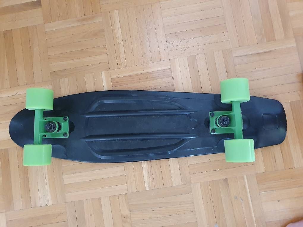 Skateboards: Arena Mini Skateboard – Usato da Zürich venduto da Kadas8 3