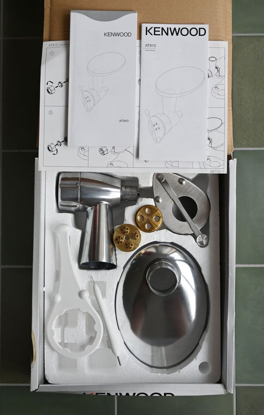 Kenwood Elettrodomestici da cucina: Kenwood AT910 Profi-Nudelaufsatz – Usato da Bern venduto da Mydogonline 1