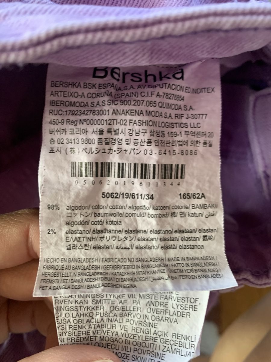 Bershka Jeans: Jeans violet Bershka – Usato da Prangins venduto da val_2c72 3