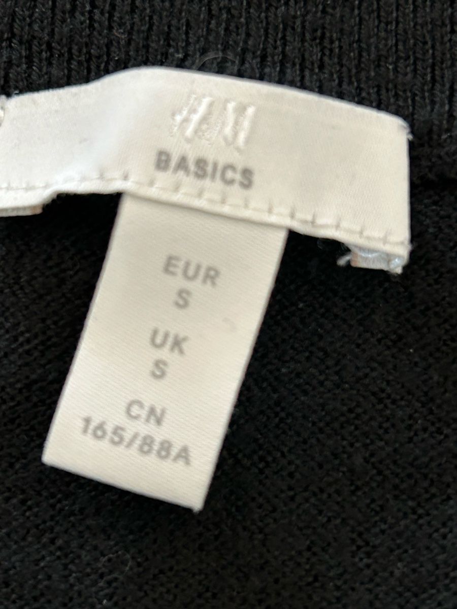 H&M Maglioni & Felpe: Schwarzer H&M Strickpullover, Basic, Grösse S, Top Zustand! – Usato da Beringen venduto da Sternli650 2