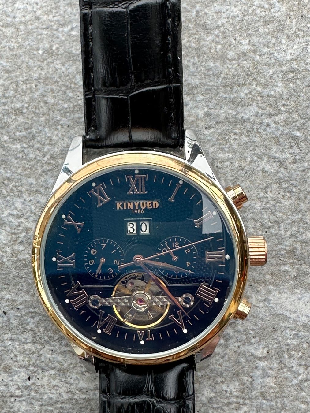 Uhren: Herrenuhr Kinyued – Gebraucht aus Obstalden von Porco13 1