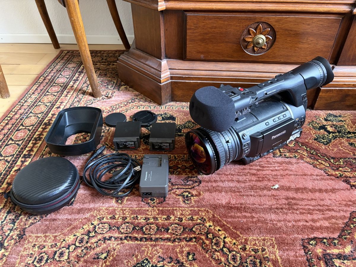 Panasonic Camcorder: Skate Camera Setup – Gebraucht aus Zürich von SteezyPotato