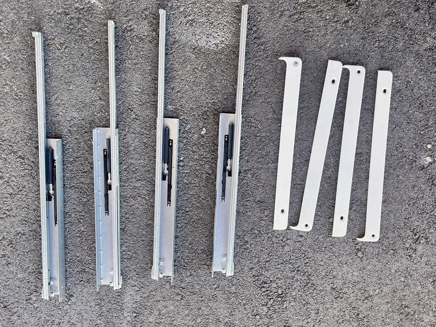 Ikea Schränke: 2 Tiroirs IKEA Komplement bois clair avec glissières – Gebraucht aus Fribourg von Mikassassa 4