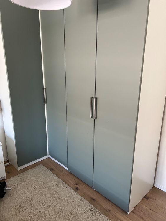 Ikea Pax Eckschrank Kleiderschrank zu verschenken Kaufen auf Ricardo