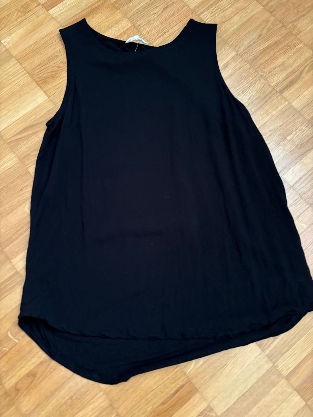 Zalando Top: Zalando Essentials Top, Gr. M – Usato da Winterthur venduto da Sunshine143 1