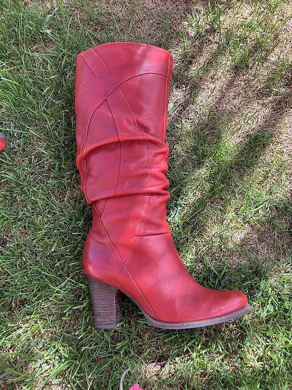 Scarpe da donna: Clarks Roter Stiefel Gr.38 – Usato da Lyss venduto da stubenwagen 1