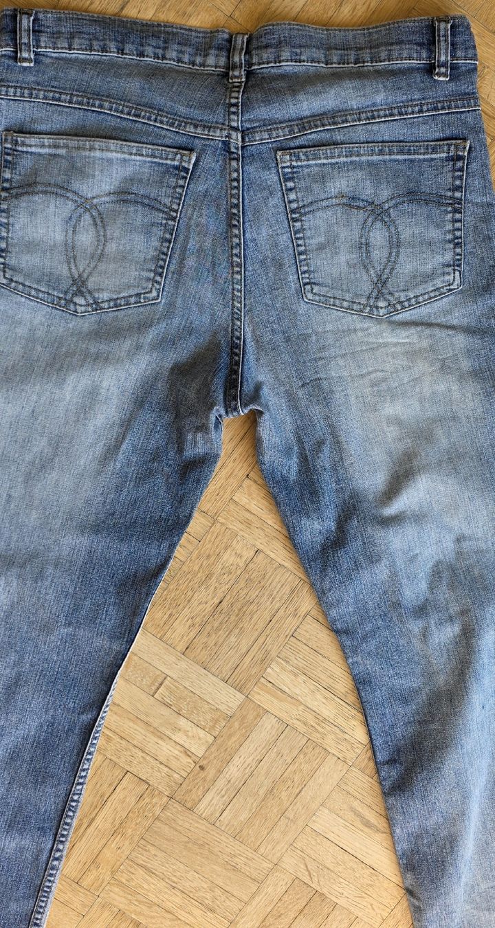 Pantaloni: pantalon jeans taille 40 – Usato da Yverdon-les-Bains venduto da van_dq65 8