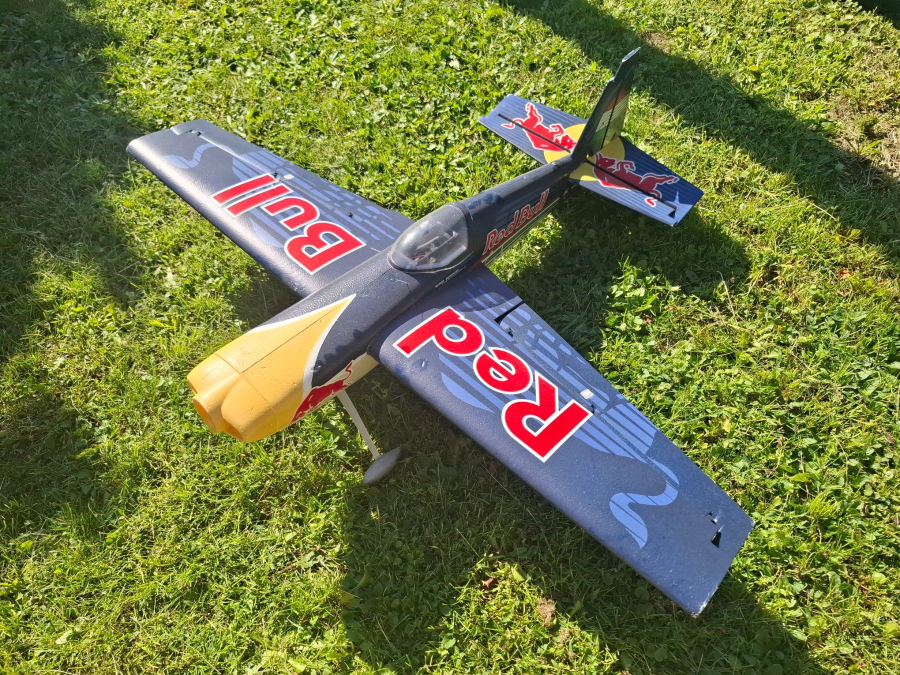 Modellismo RC: Red-Bull Edge – Difettoso da Uster venduto da Fluflu5