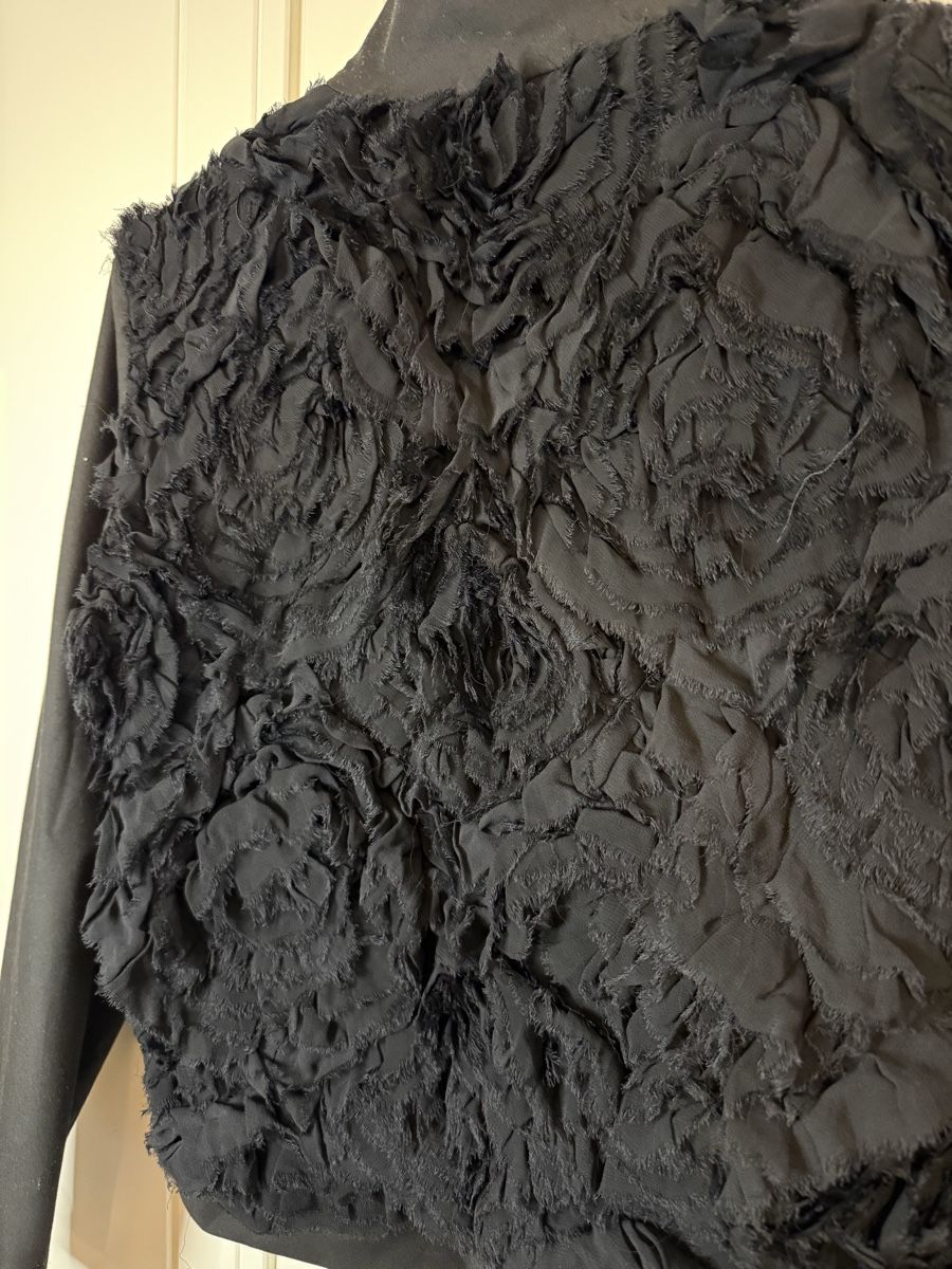 Giacche: Ioanna Kourbela Black Sculptural Jacket – Nuovo (secondo la descrizione) da Wollerau venduto da kit_fn7p 2