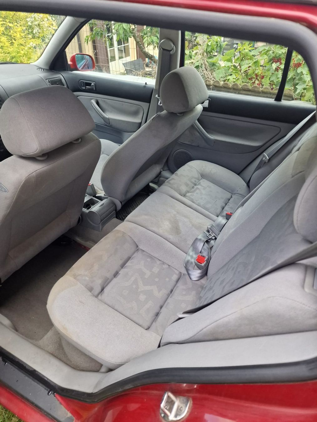 VW Automobili: Volkswagen Golf IV 1.6 – Usato da Carrouge VD venduto da Bogdan95 6