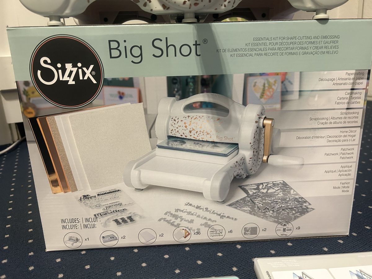 Sizzix Kit bricolage: Sizzix Big Shot – Nuovo (secondo la descrizione) da Lausen venduto da fondi17 1