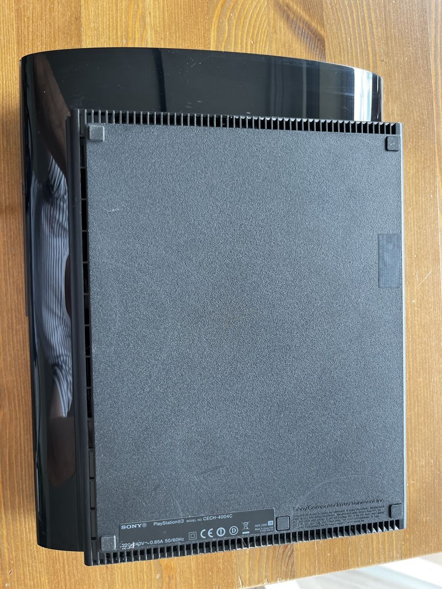 Sony Konsolen: PS3 inklusive Spielen – Gebraucht aus Zürich von maa_ttw2 4