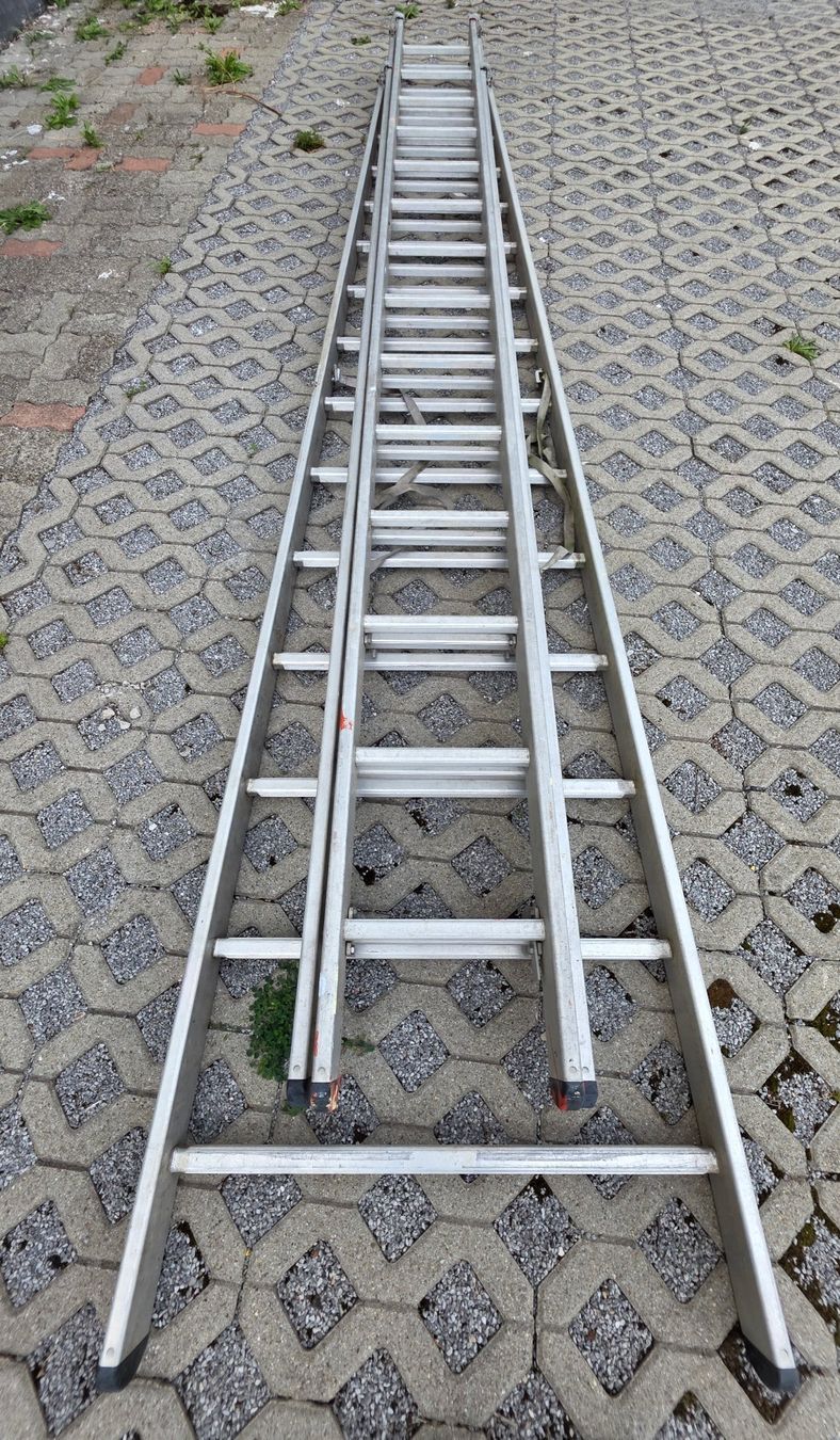 Zarges Leitern: Zarges 3 x 14 Leiter Aluleiter 3x14 – Gebraucht aus Stein SG von nxr_vzv9
