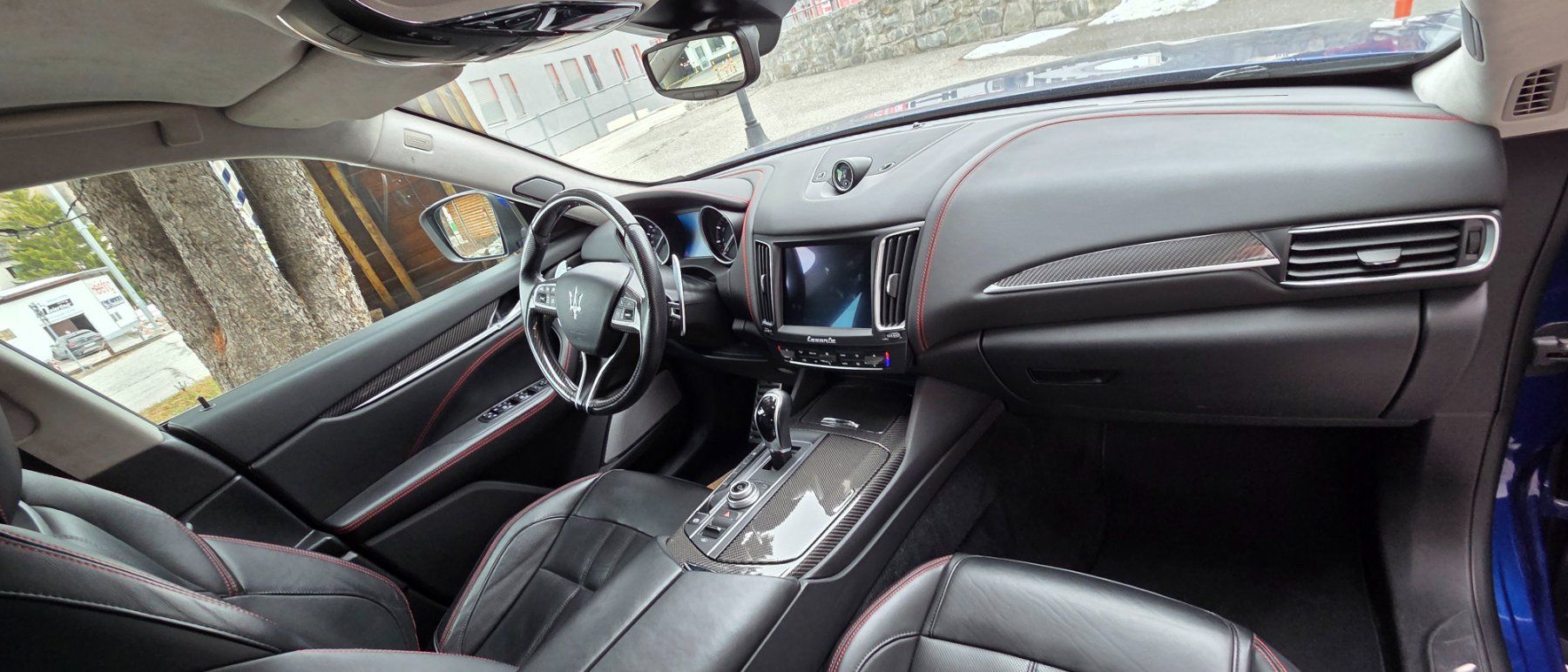 Maserati Automobili: Maserati Levante S Nerissimo – Usato da Davos Wiesen venduto da flo_88hx 6