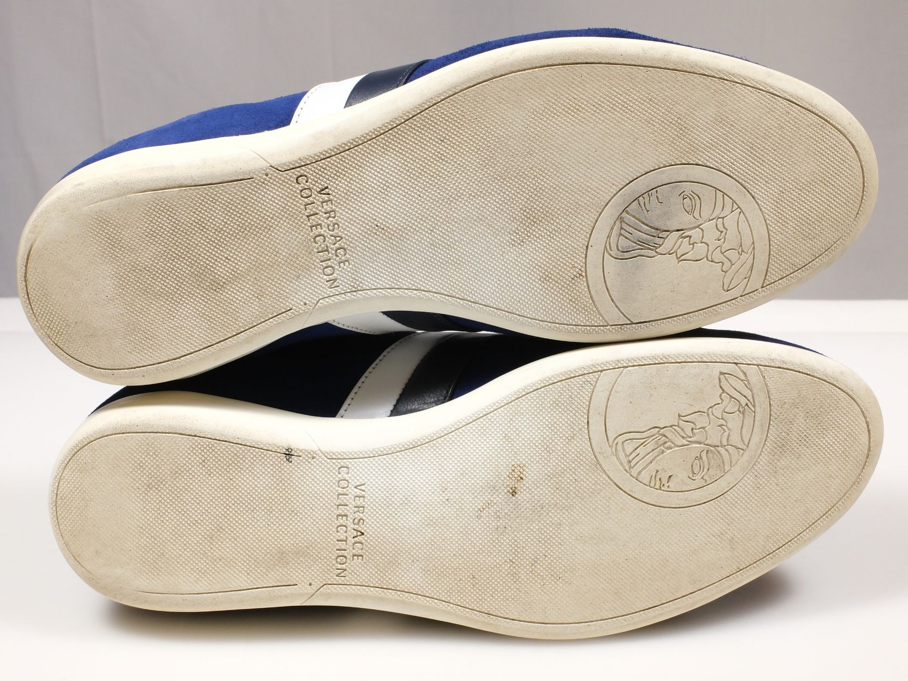 Versace Herrenschuhe: VERSACE COLLECTION Sneaker "V900 677", blau, Grösse 42 – Gebraucht aus Lobsigen von Markus_Haenggi_Bern 4