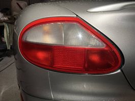 feu arrière gauche Jaguar xk8 xkr
