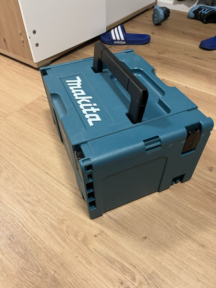 Makita Tous les outils: Makita Koffer – Neuf (Voir description) à Siblingen par Shaqiri7625 1