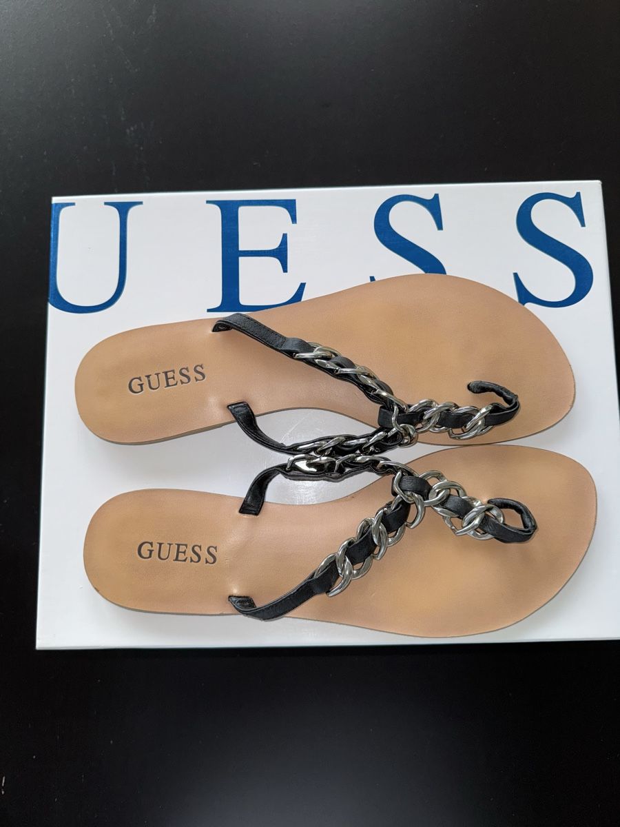 Guess Scarpe da donna: Flip Flop Guess schwarz Gr. 39 – Nuovo (secondo la descrizione) da Zürich venduto da Jen10